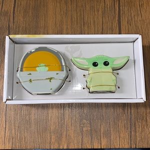 Star Wars Baby Yoda Salt & Pepper Shakers (NWIB)